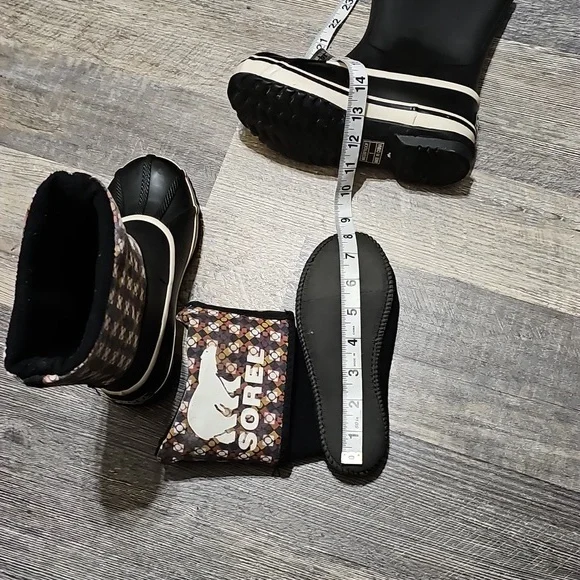 Sorel Kids Water Duck Boots - Picture 9 of 11